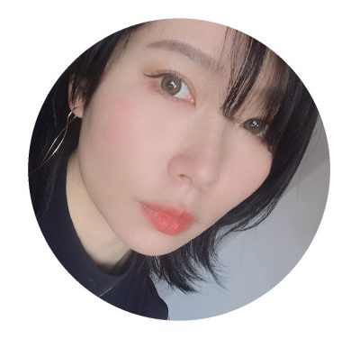 美容外科　ユリ（47歳）